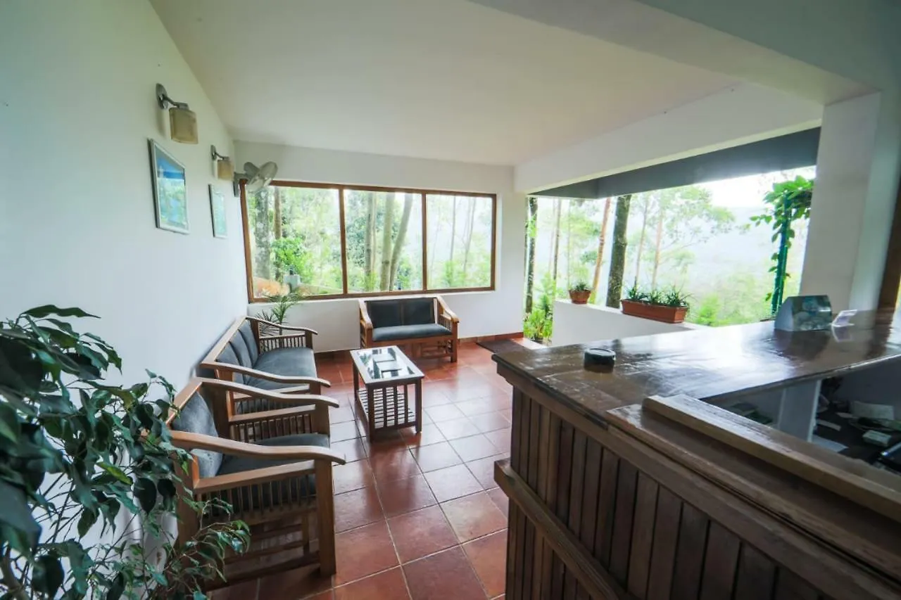 ***  The Breeze Resort Munnar Indie